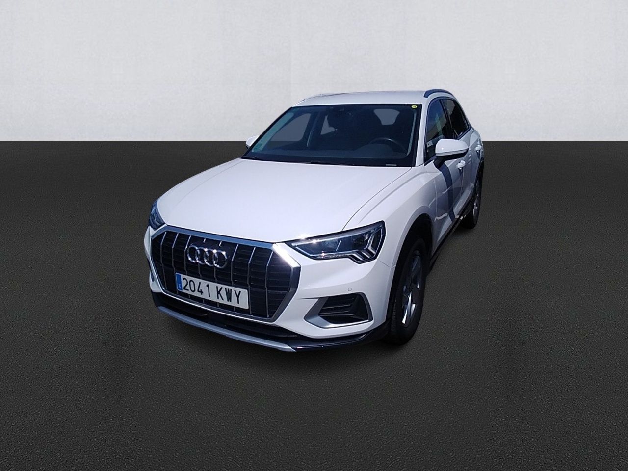 audi q3 2019 /