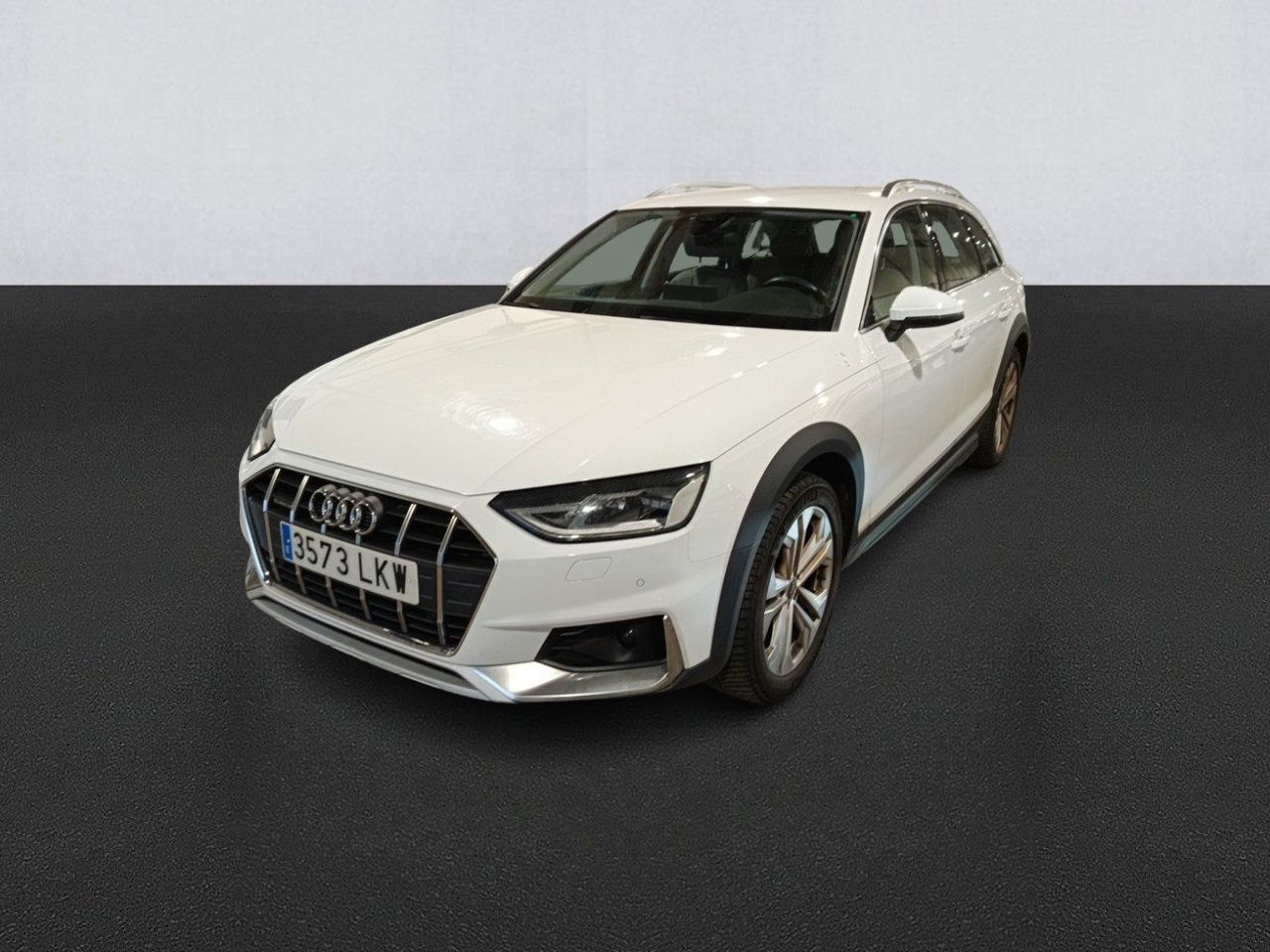 audi a4 allroad quattro 2020 /