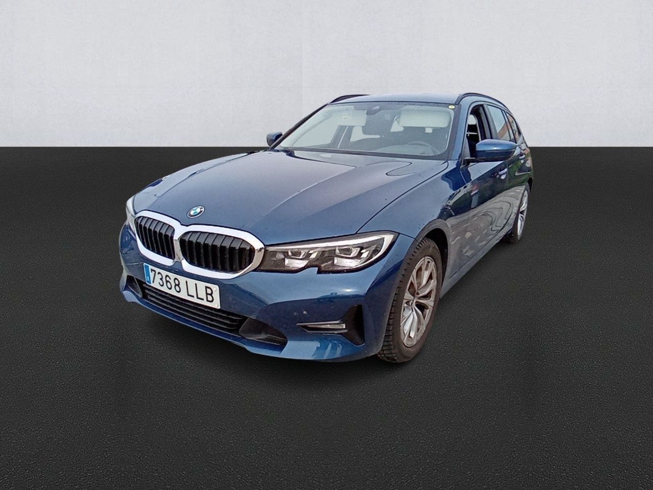 Alquila local  de segunda mano - bmw serie 3 2020 /