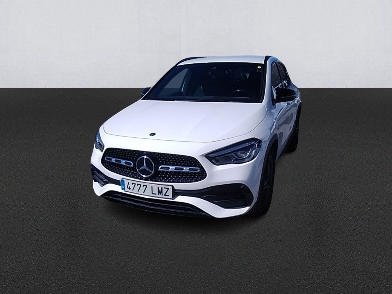 Loro de compania  - mercedes gla 2021 /