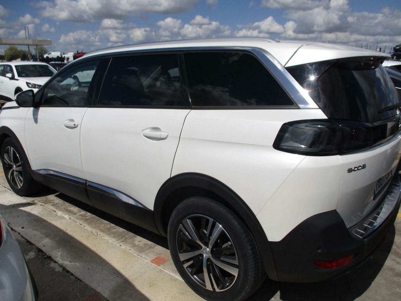 peugeot 5008 2021 / foto grande (2)