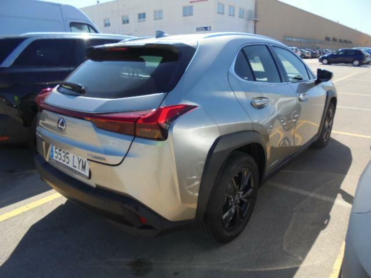 lexus ux 2022 / foto grande (3)