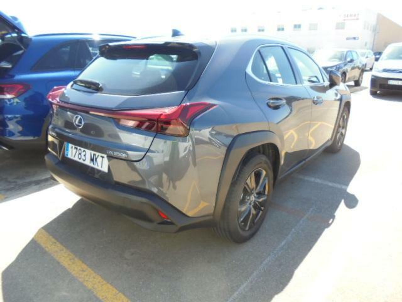 lexus ux 2023 / foto grande (3)