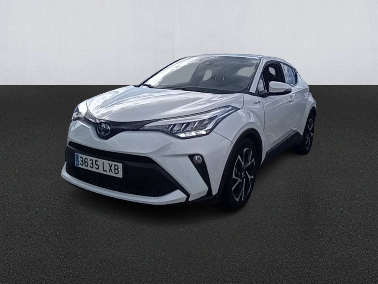 Alquiler estudiantes  - toyota c-hr 2022 /