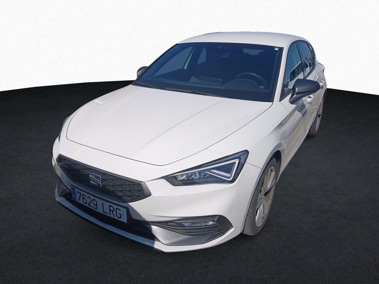 Alquiler estudiantes  - seat leon 2021 /