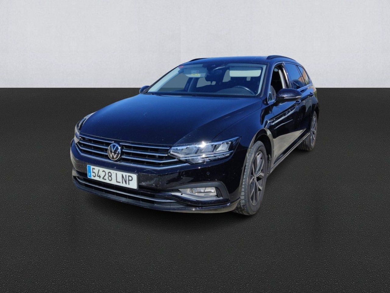 Foto volkswagen passat 2021 /