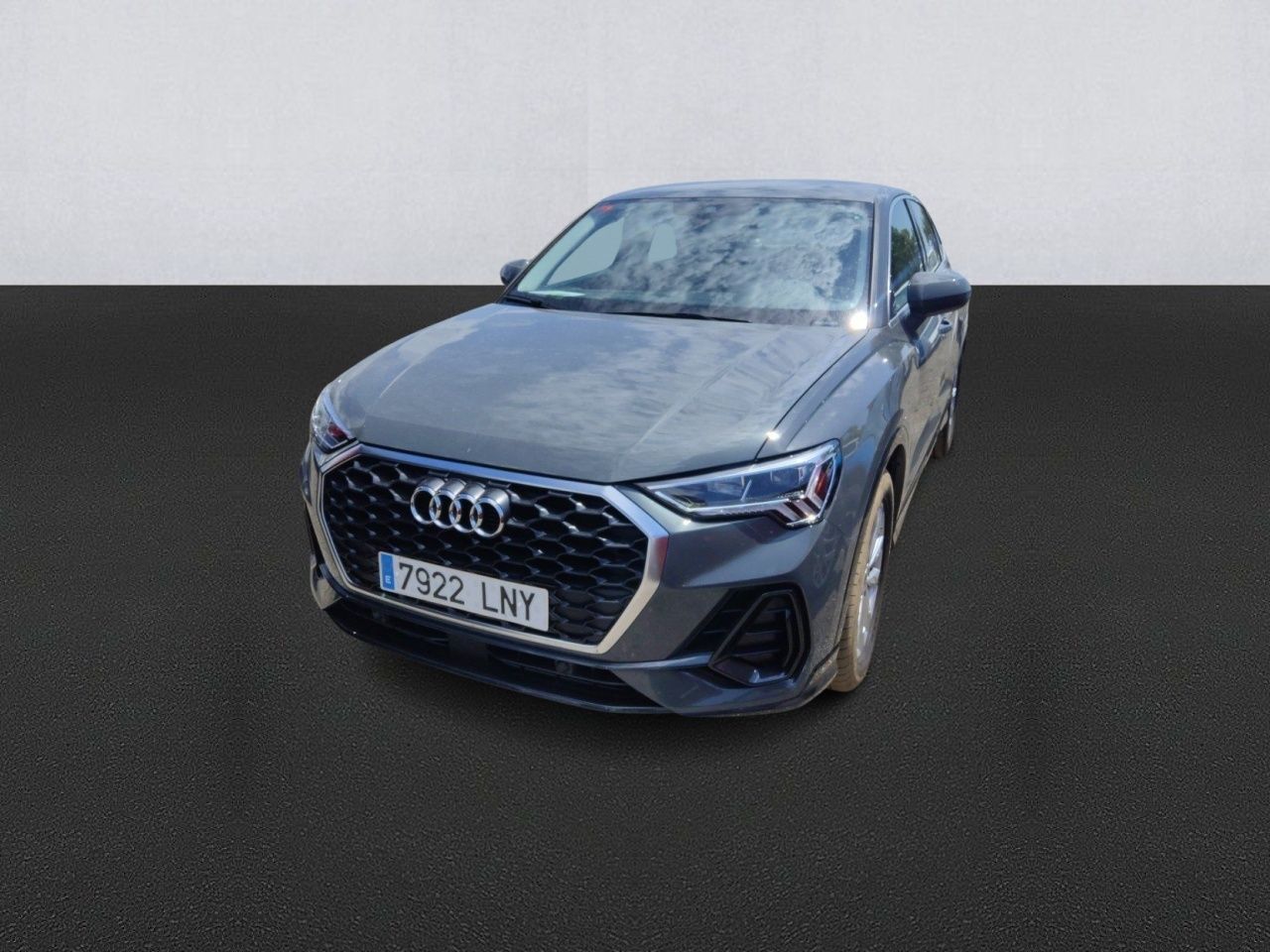 Foto audi q3 2021 /