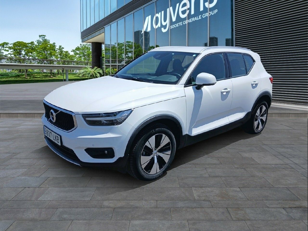 volvo xc40 2020 /