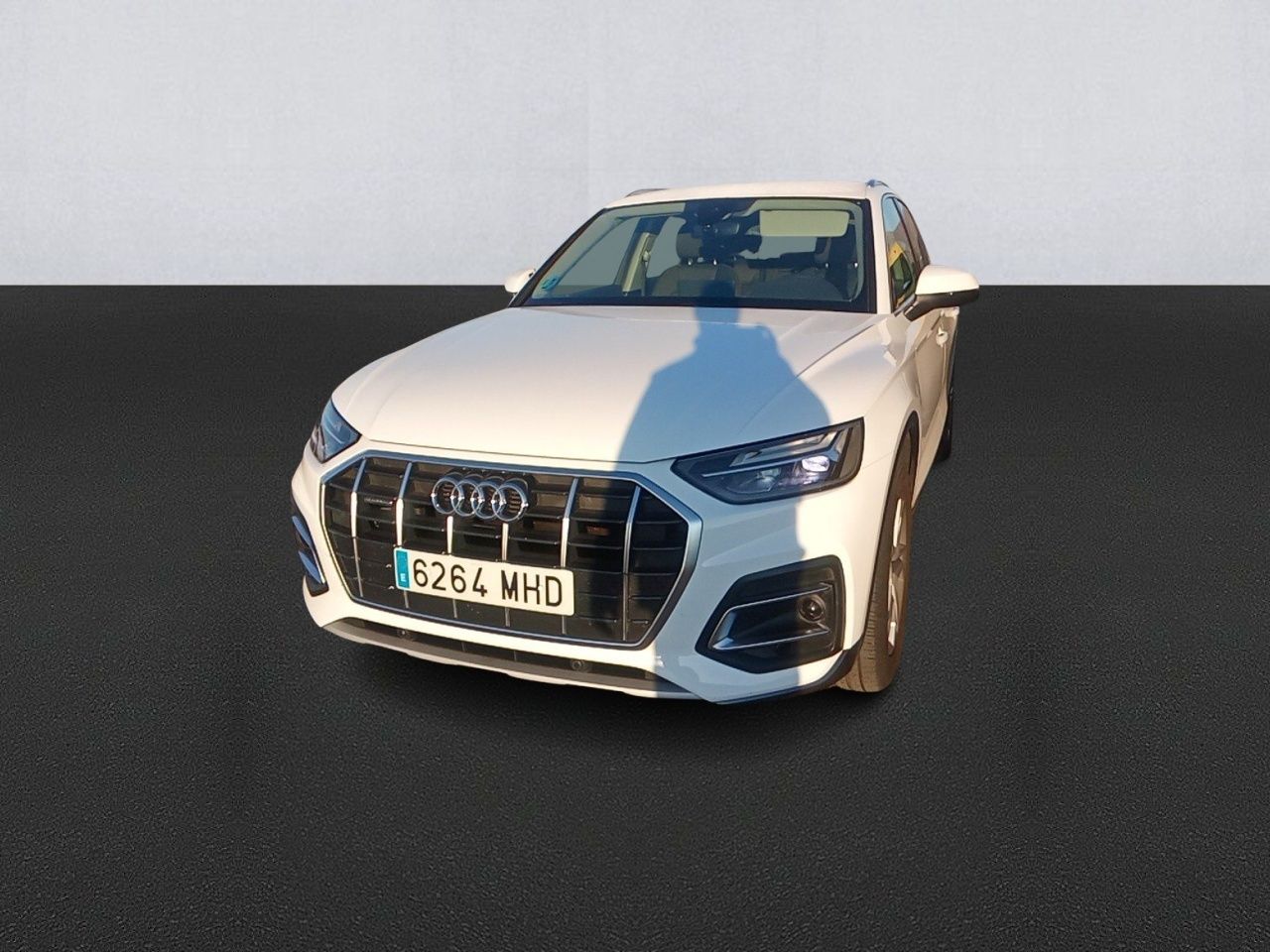audi q5 2023 /