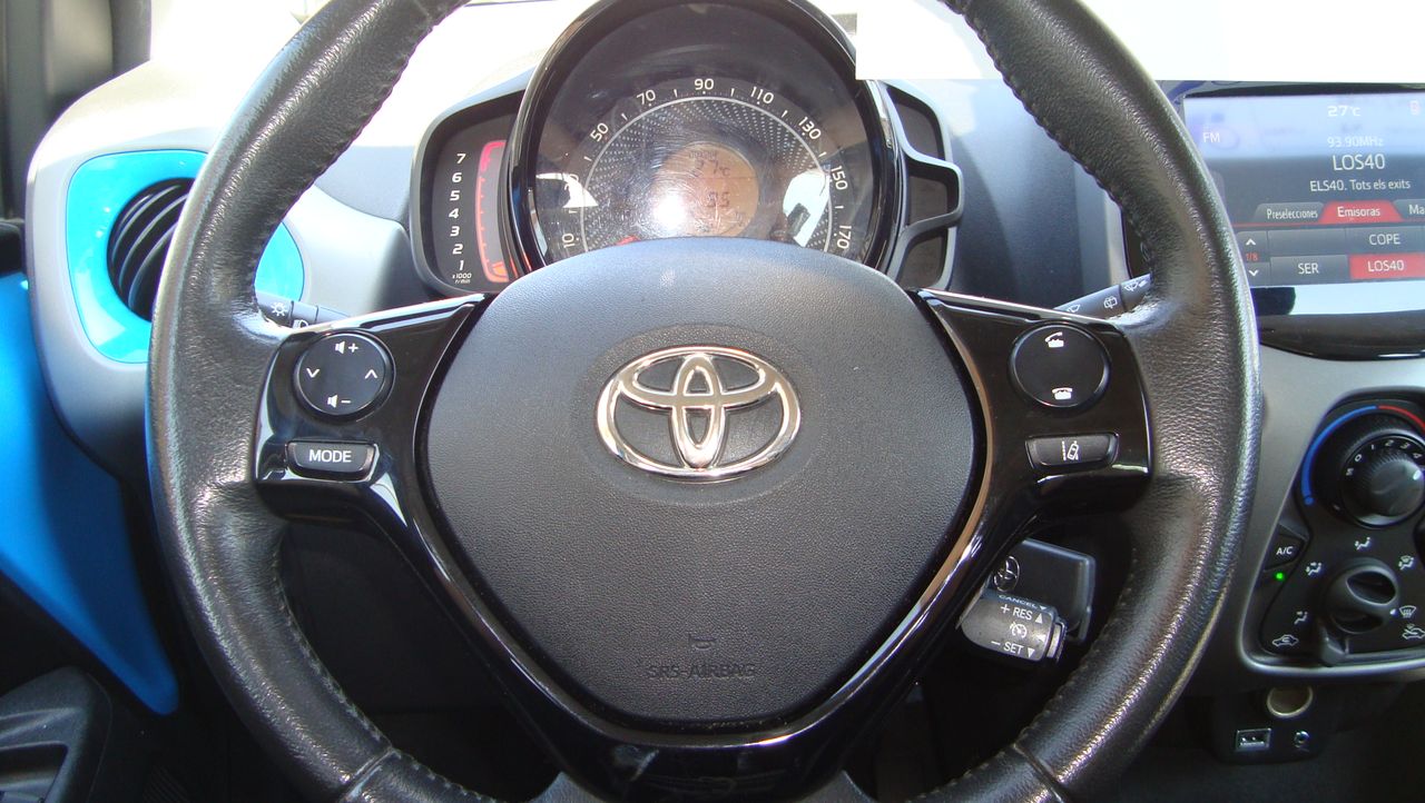 toyota aygo 2019 / foto grande (2)