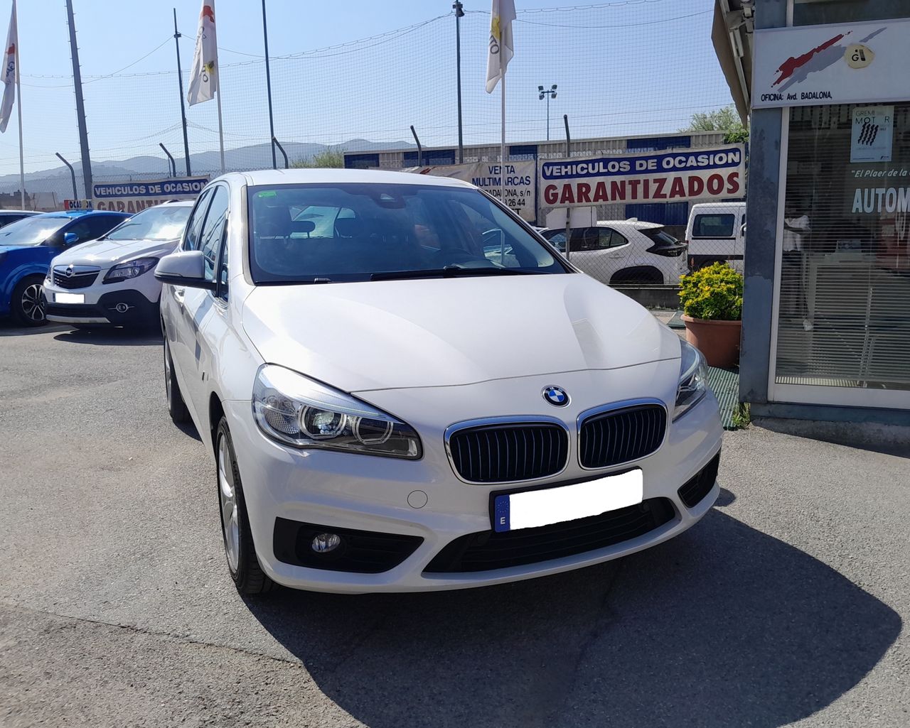 Hyundai bayon motor hibrido  de segunda mano - bmw serie 2 active tourer 2017 /