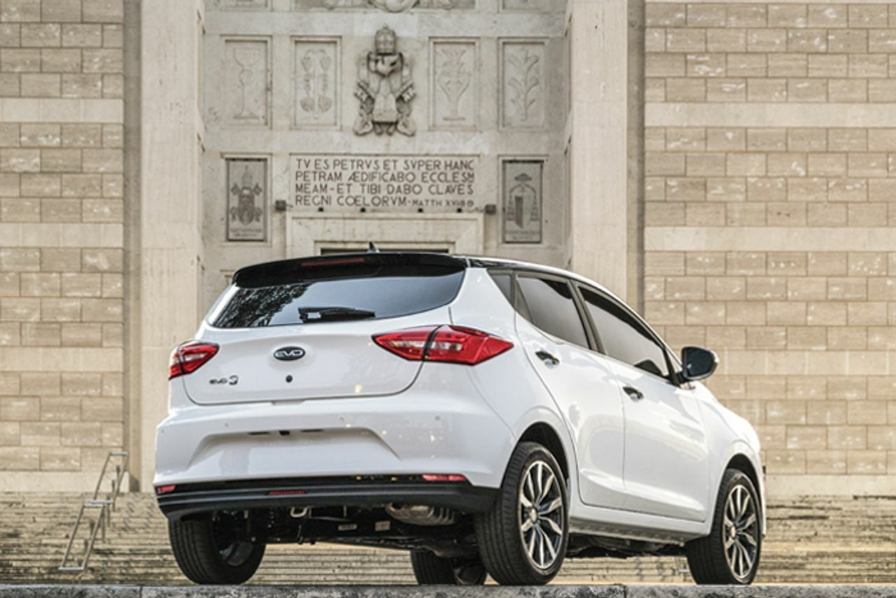 evo evo 3 2023 / foto grande (2)