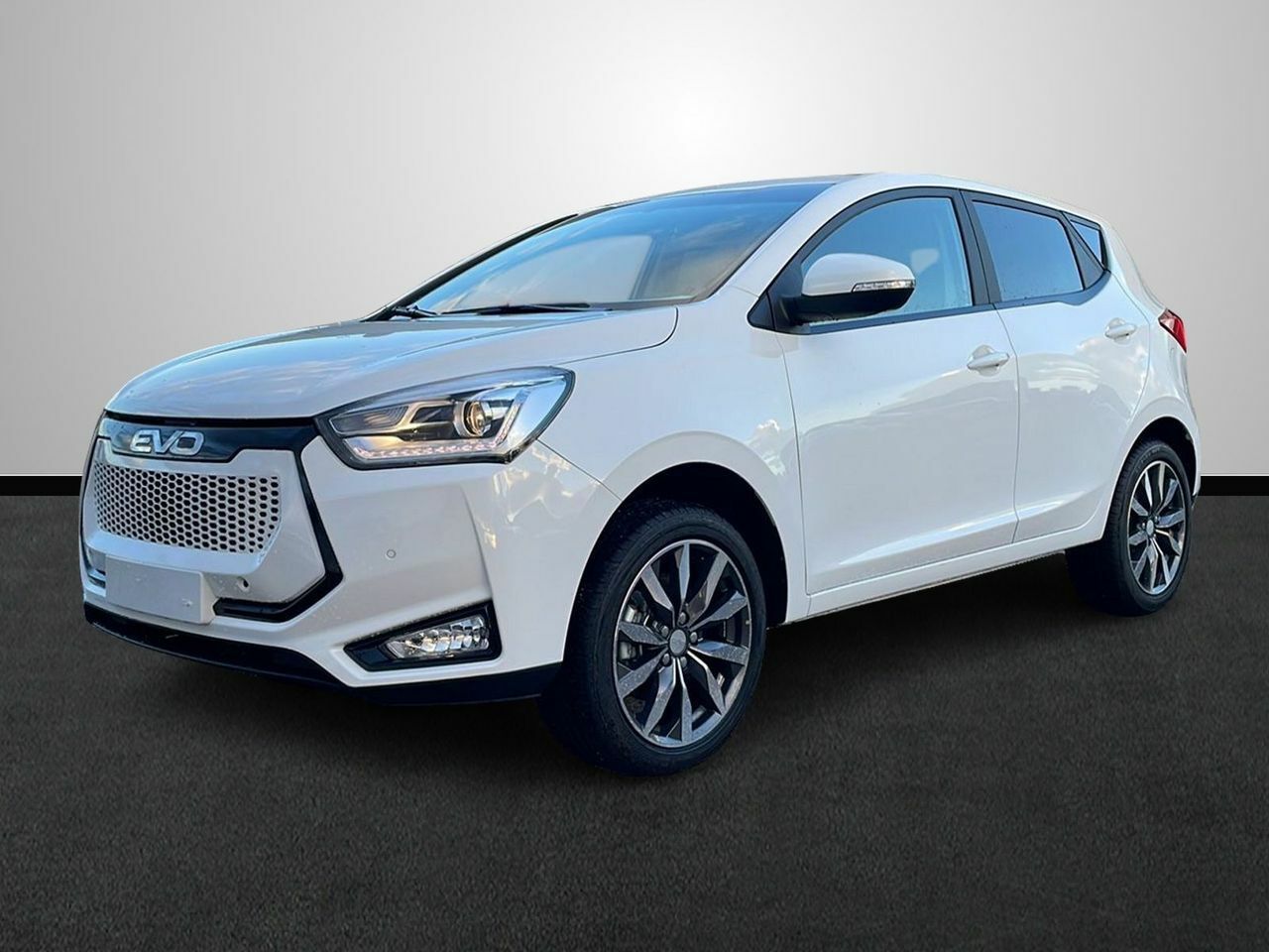 Compraventa  de segunda mano - evo evo 3 2023 /