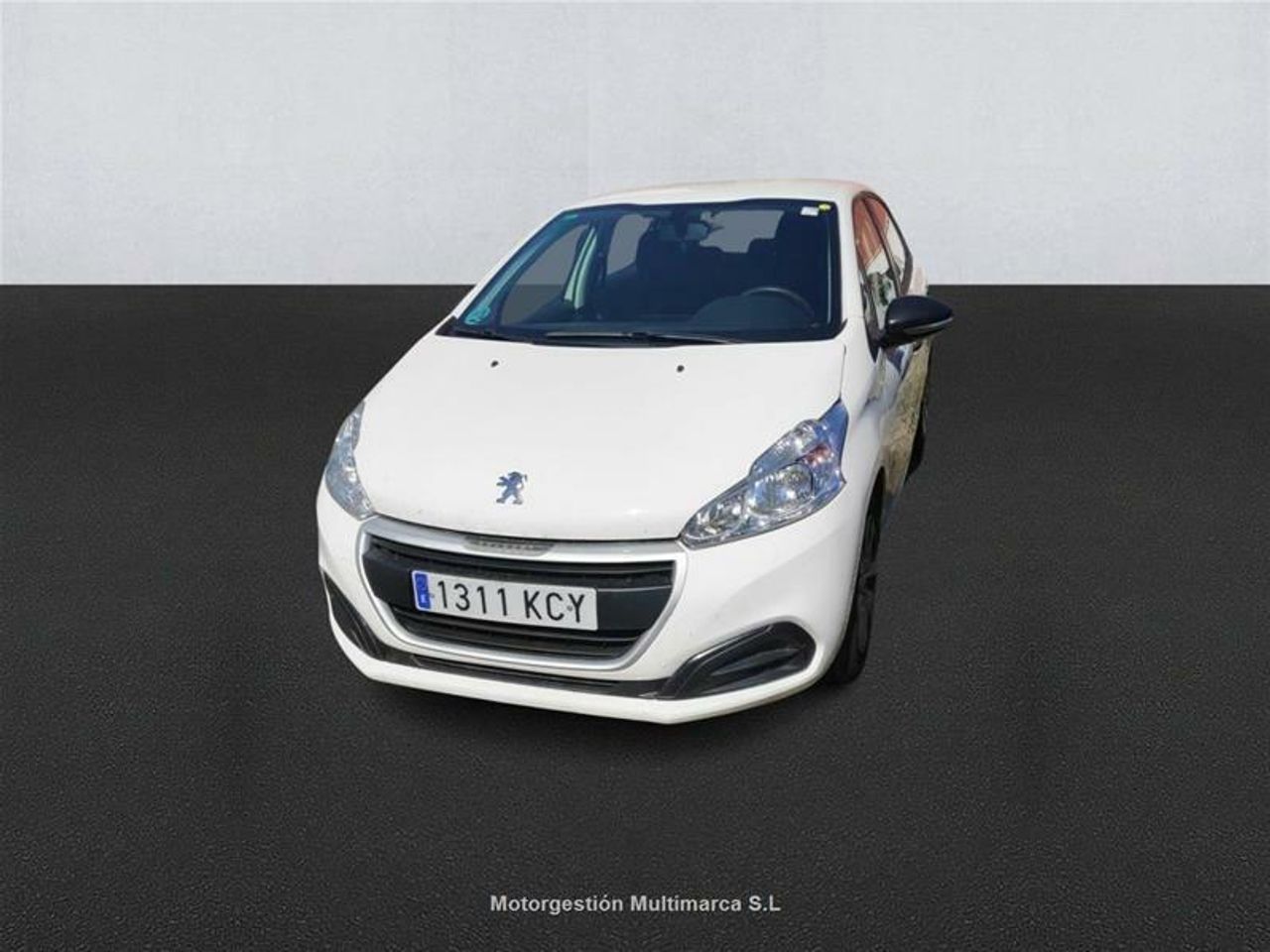 peugeot 208 2017 /