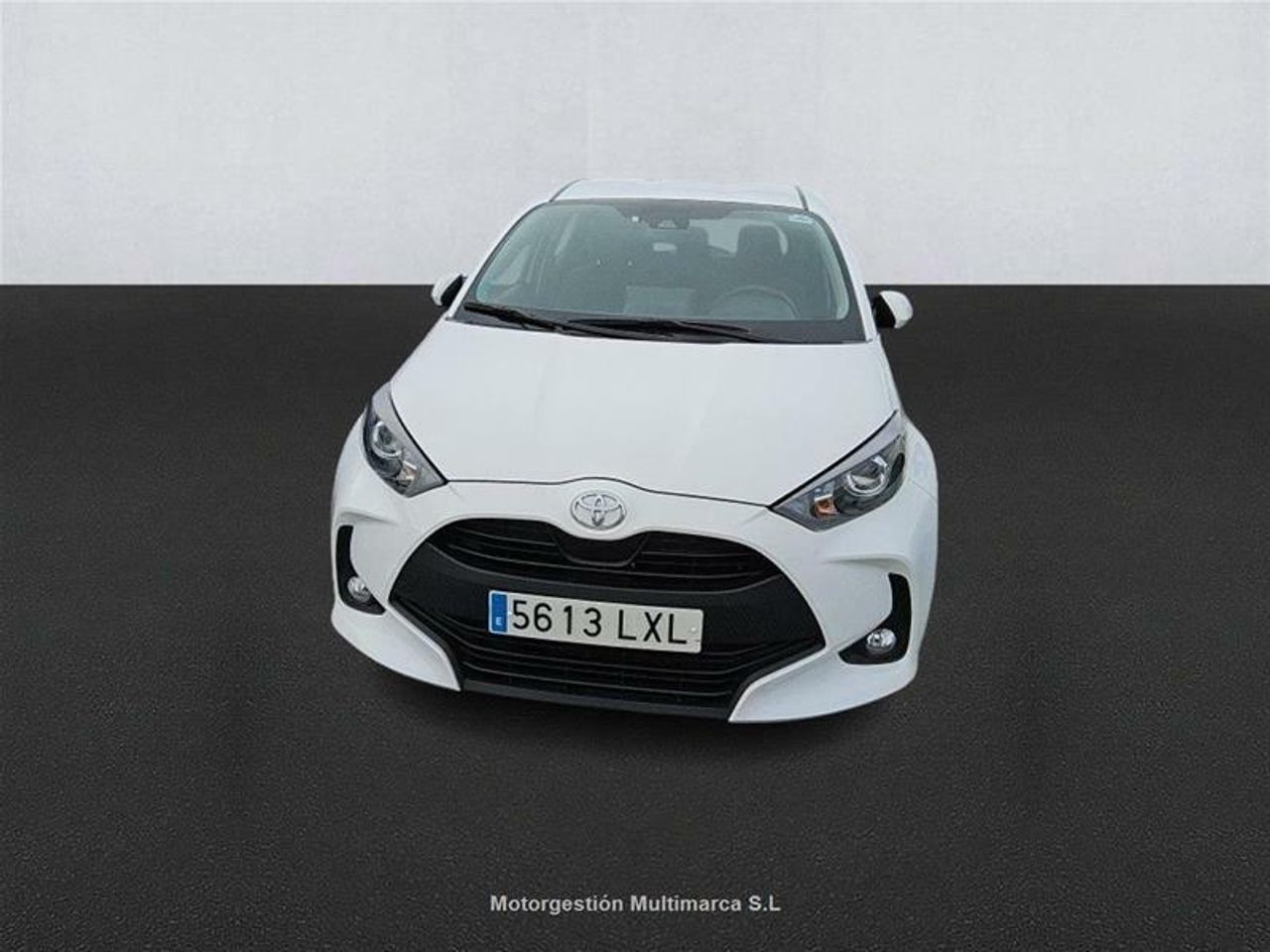 toyota yaris 2022 / foto grande (2)