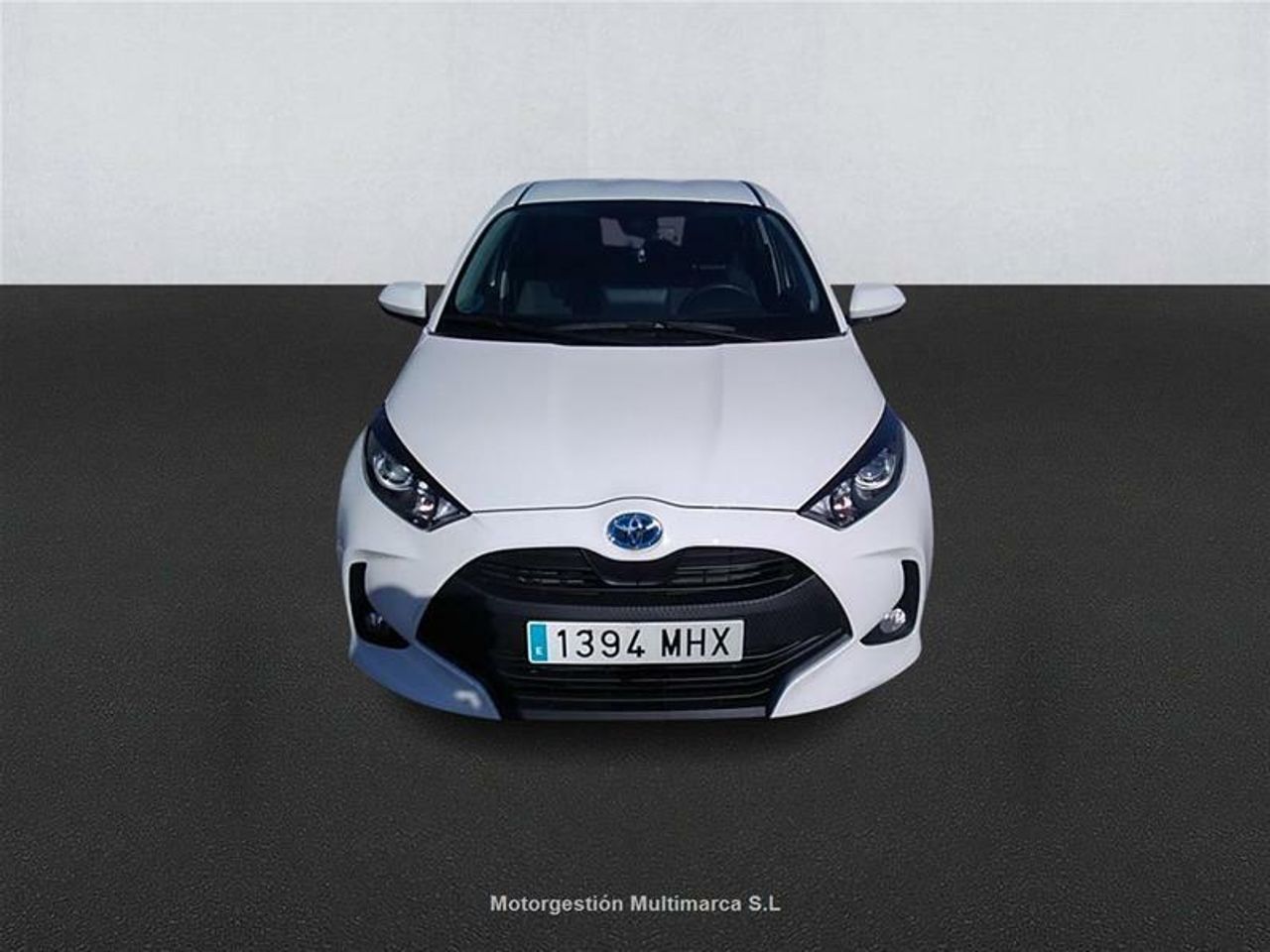 toyota yaris 2023 / foto grande (2)