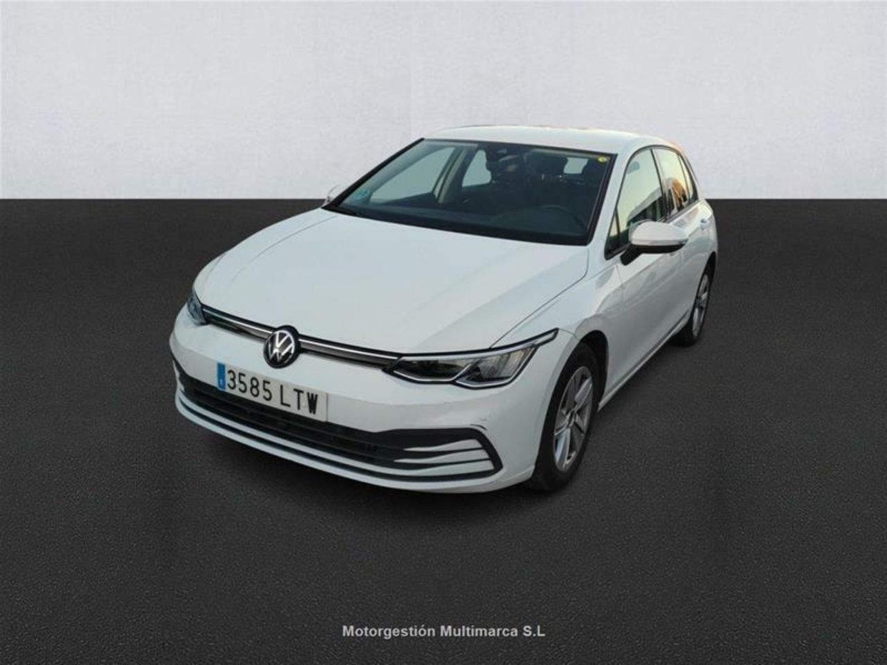 Foto volkswagen golf 2021 /