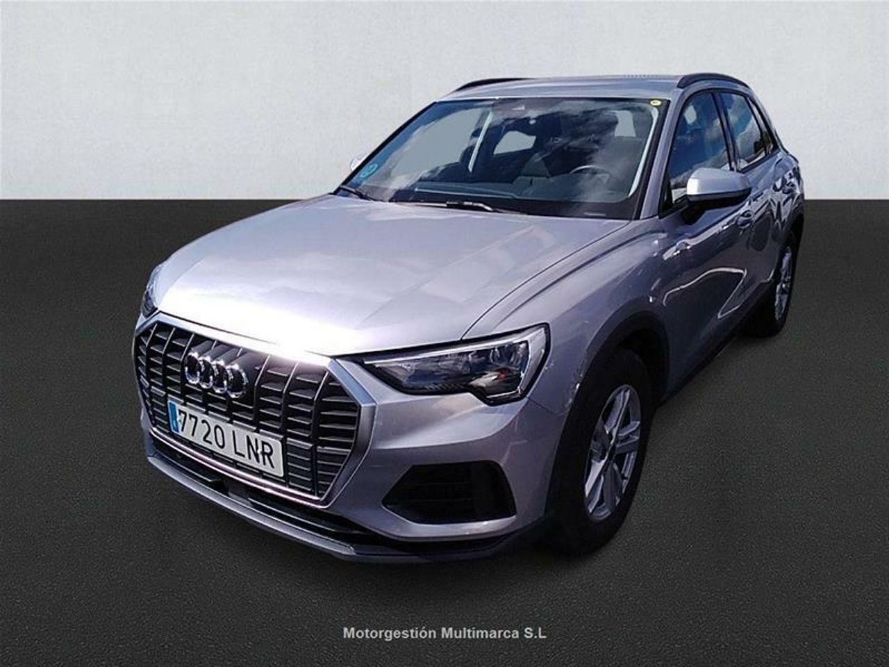 Foto audi q3 2021 /