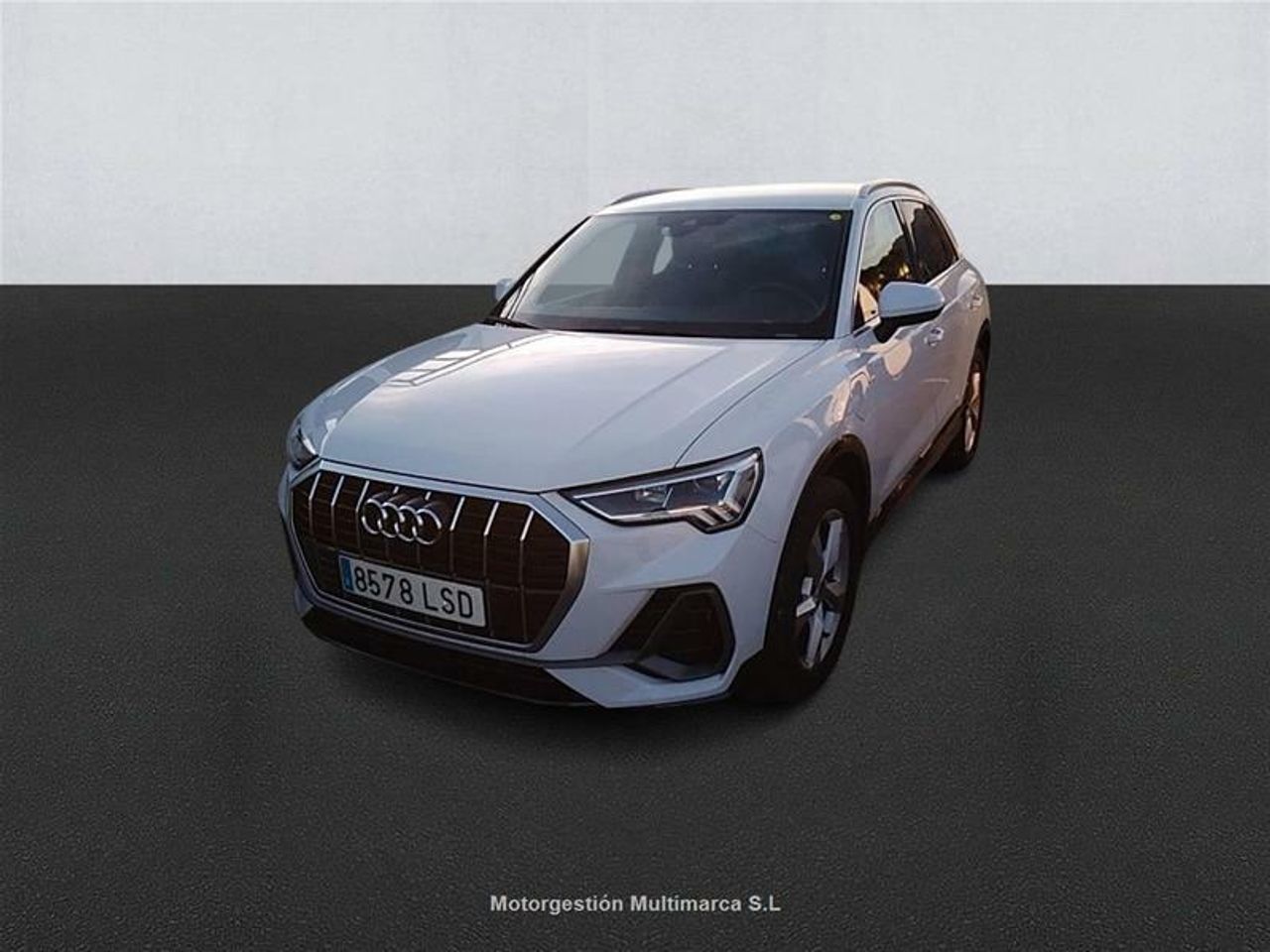 Foto audi q3 2021 /