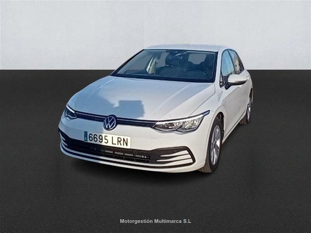 Foto volkswagen golf 2021 /