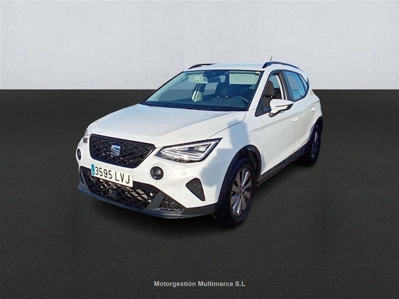 Tractores mulas mecanicas  de segunda mano - seat arona 2021 /