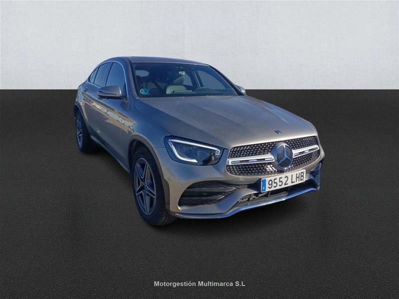 mercedes glc 2020 / foto grande (3)