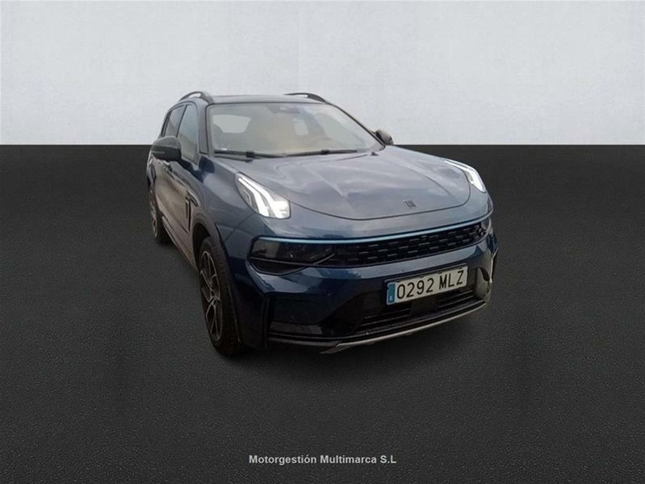 lynk & co 01 2023 / foto grande (3)