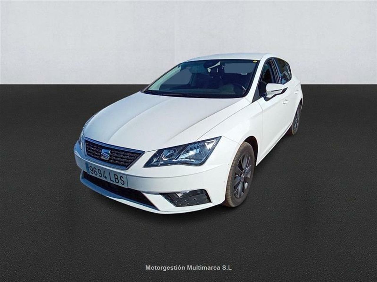 Tractores mulas mecanicas  de segunda mano - seat leon 2019 /