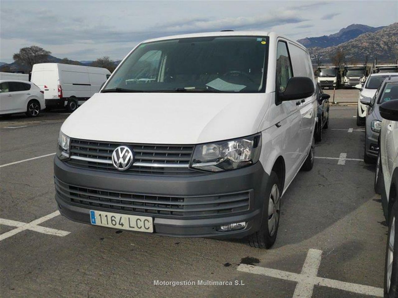Foto volkswagen transporter 2019 /