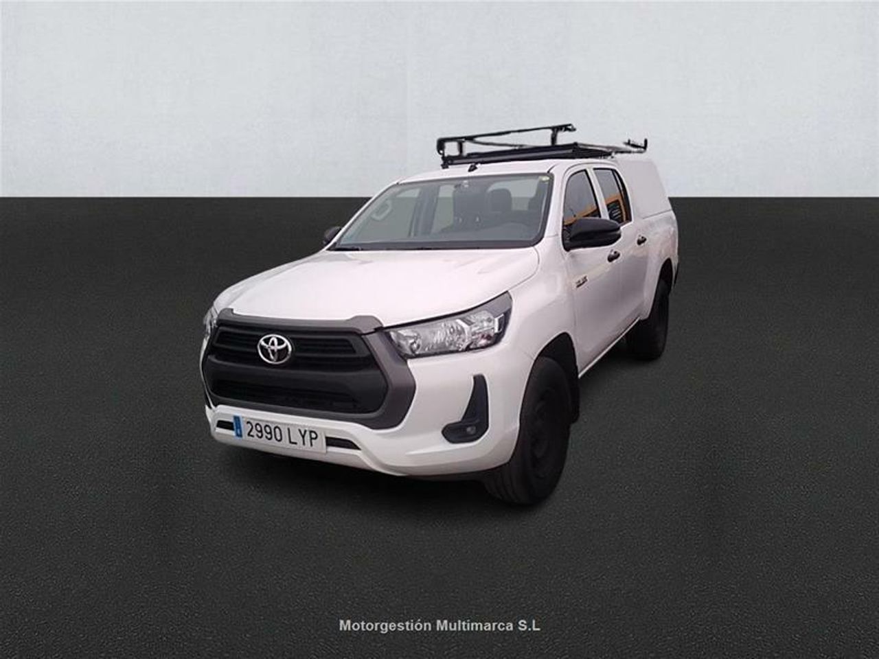Tractores mulas mecanicas  de segunda mano - toyota hilux 2022 /