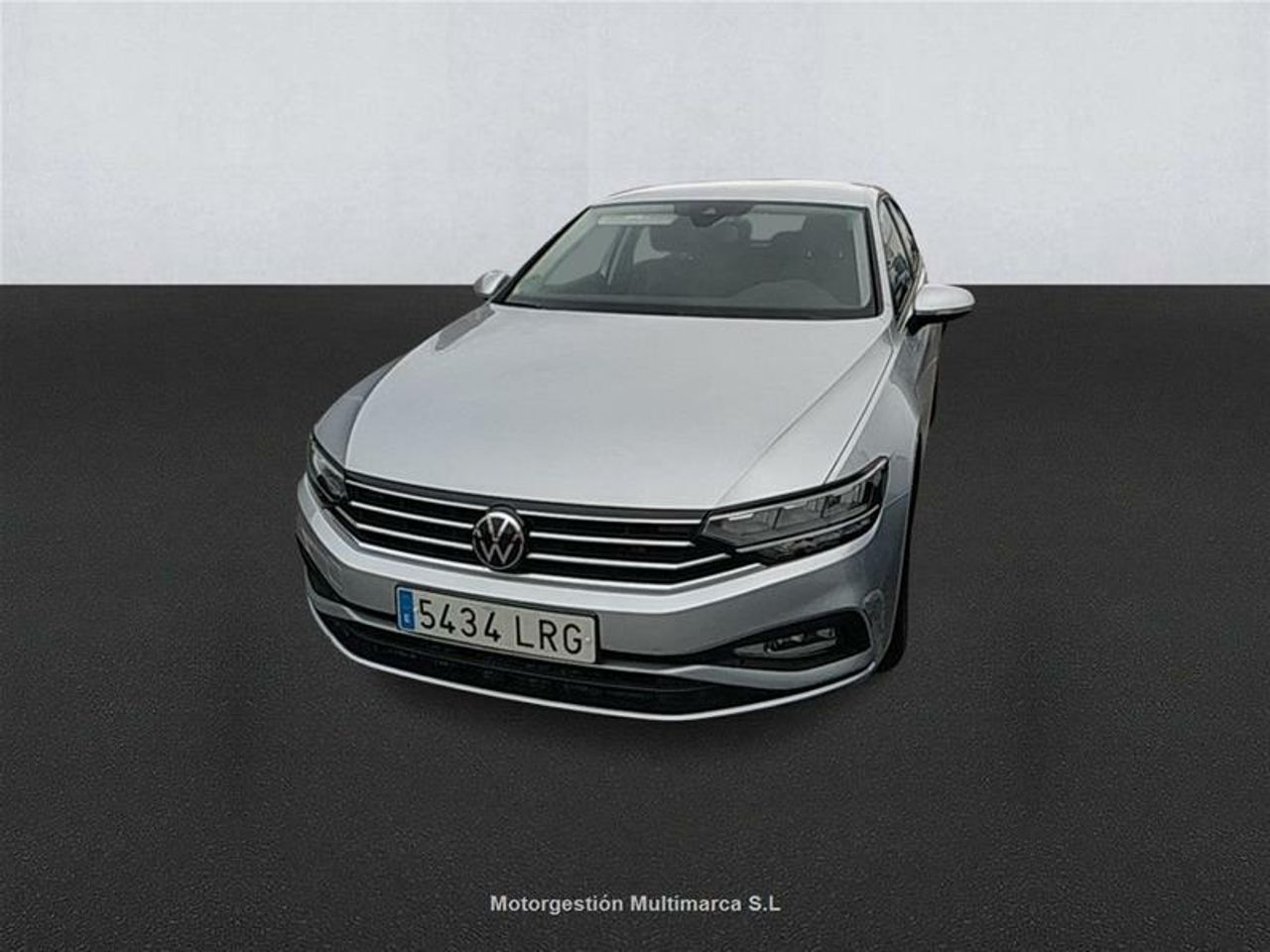 Foto volkswagen passat 2021 /