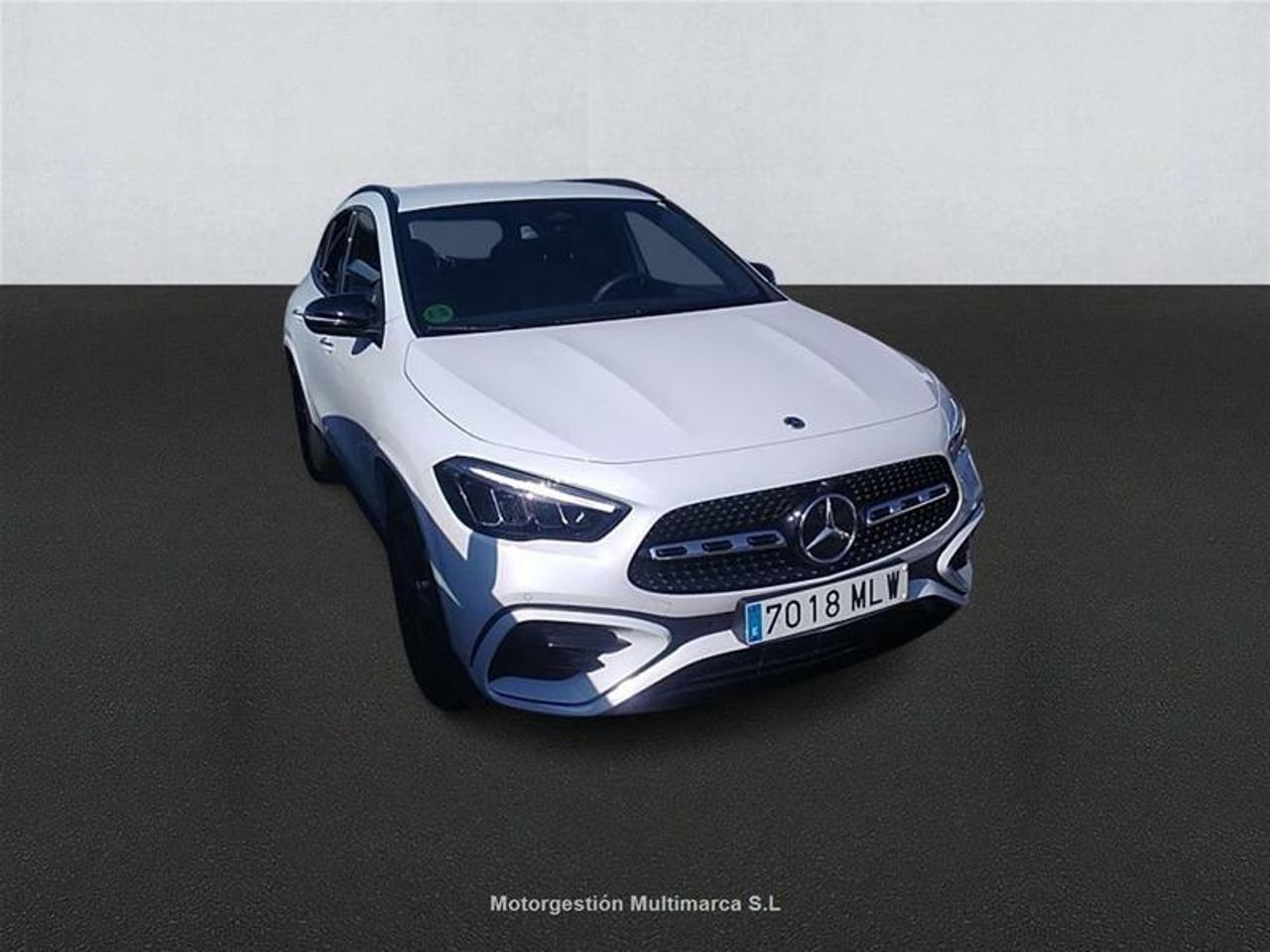 mercedes gla 2023 / foto grande (3)