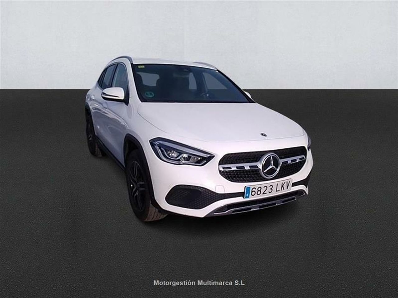 mercedes gla 2020 / foto grande (3)