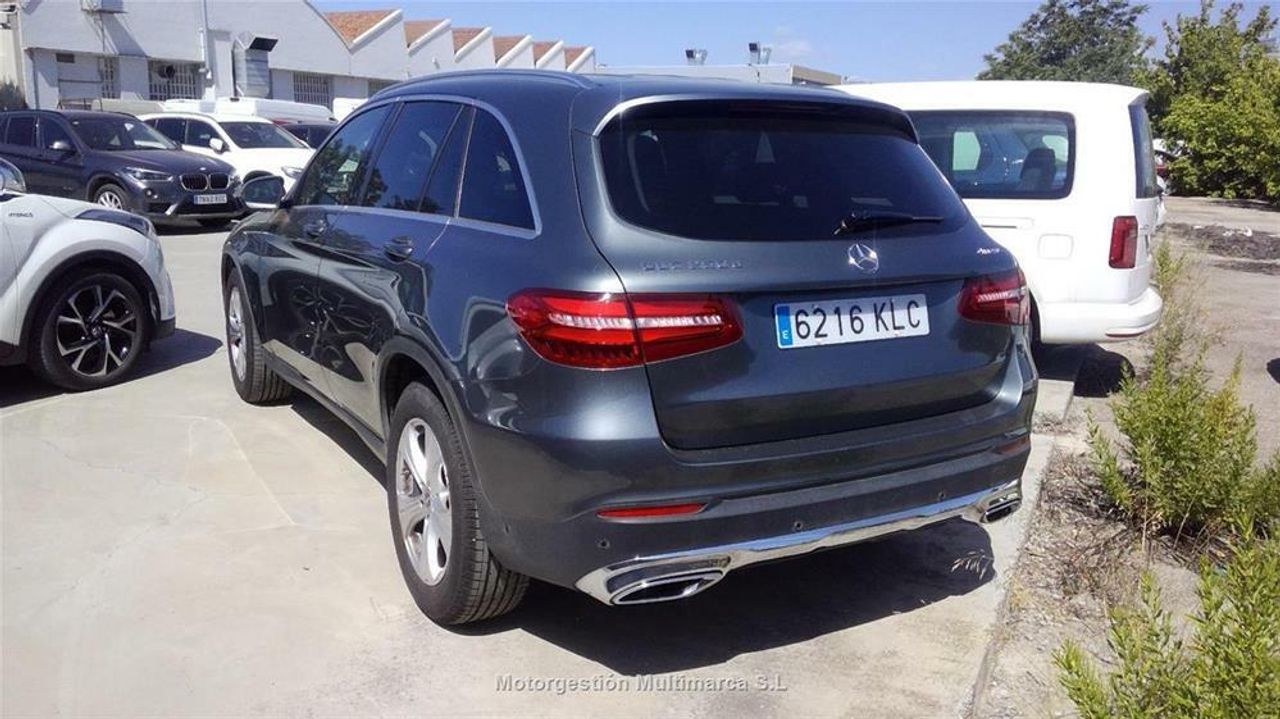 mercedes glc 2018 / foto grande (2)