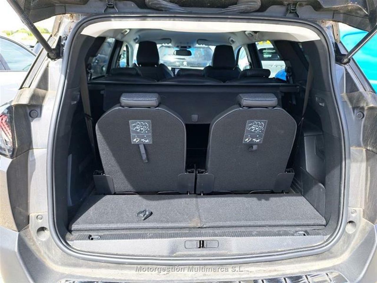 peugeot 5008 2021 / foto grande (3)