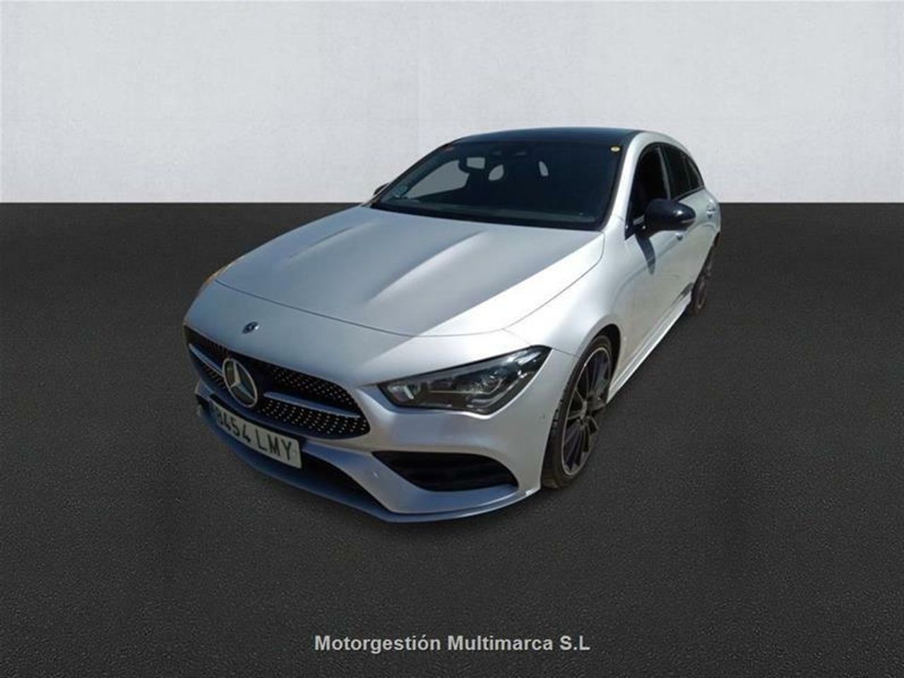 Foto mercedes cla 2021 /