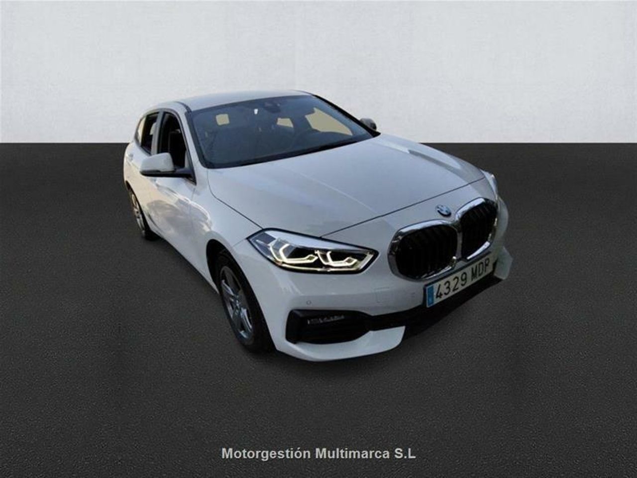 bmw serie 1 2023 / foto grande (3)