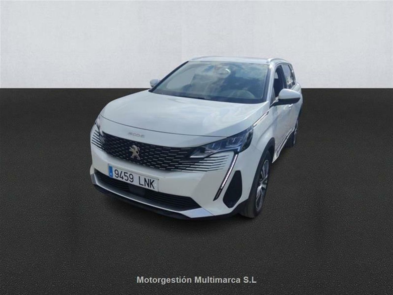peugeot 5008 2021 /