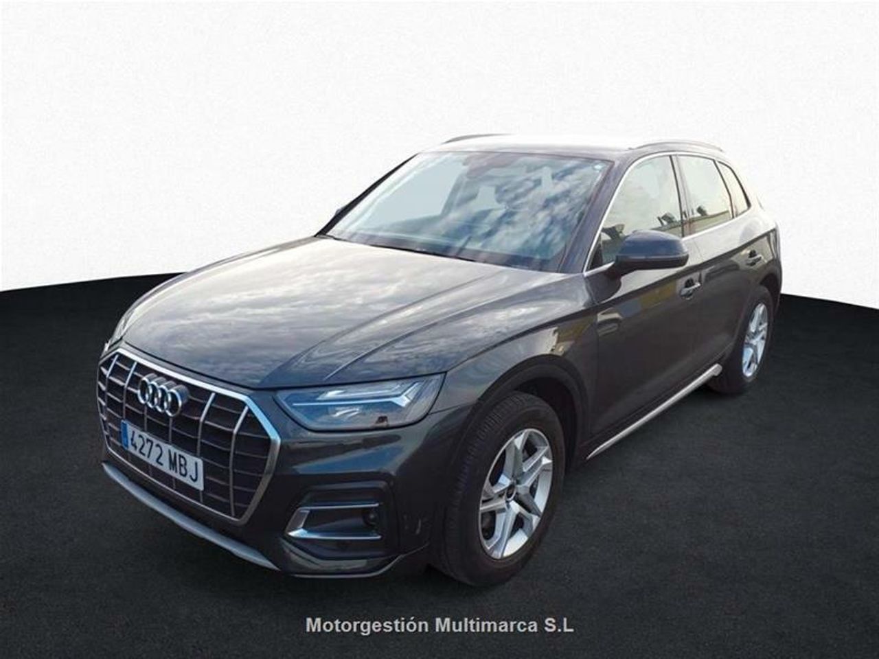 audi q5 2022 /