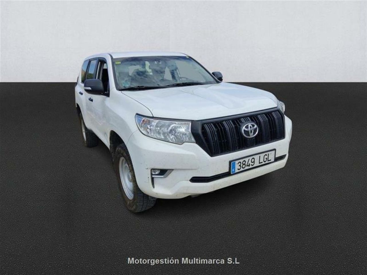Toyota Land Cruiser 2.8 D-4D GX - foto 3