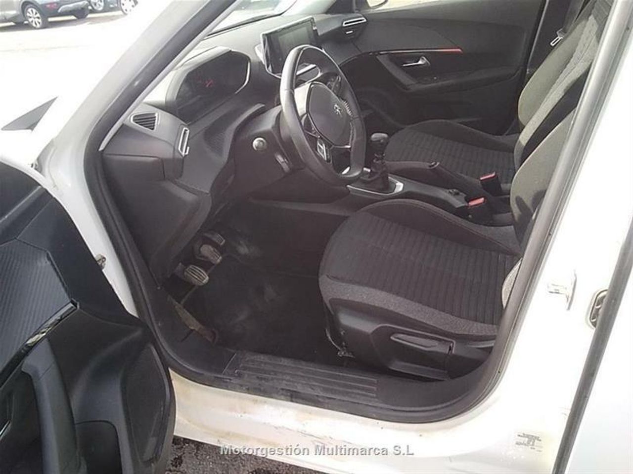 Peugeot 2008 Active BlueHDI 81kW (110CV) - foto 7