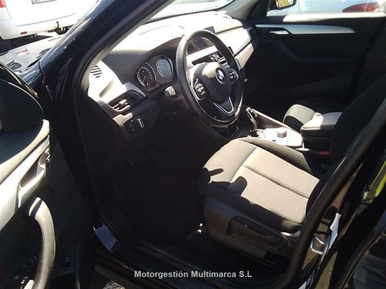 BMW X1 sDrive18dA Corporate - foto 7