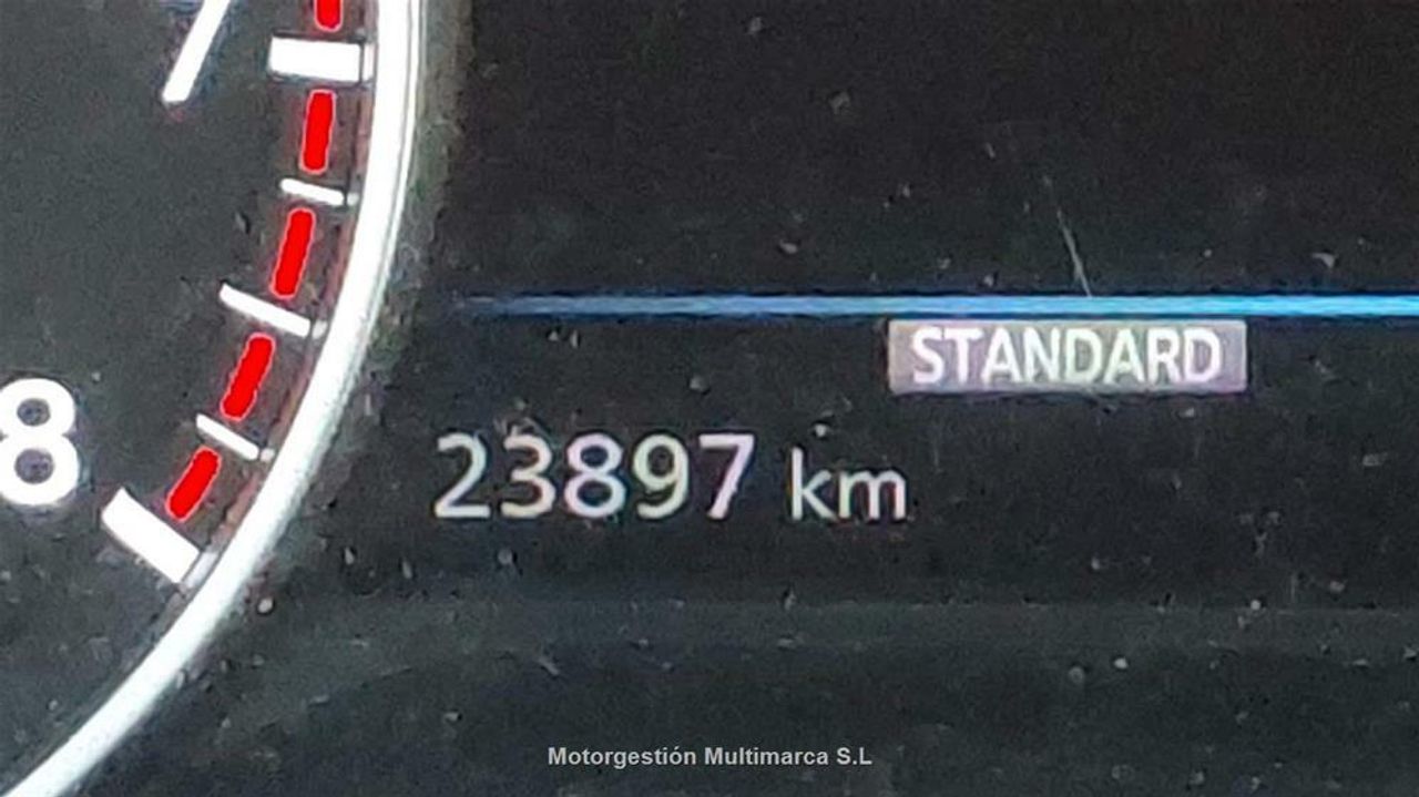 Nissan Juke DIG-T 84 kW (114 CV) 6M/T N-Connecta - foto 6