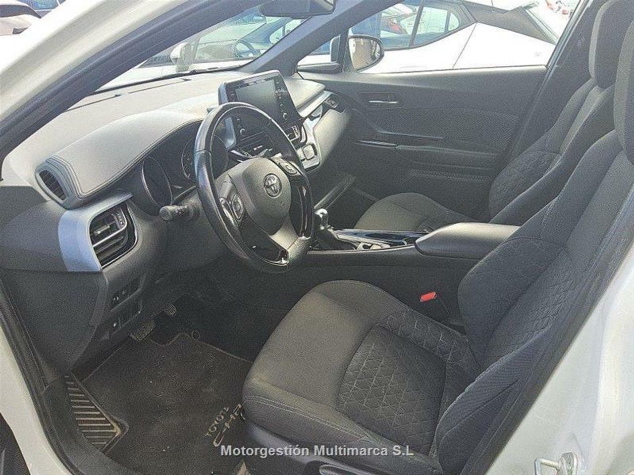 Toyota C-HR 1.8 125H Advance - foto 7