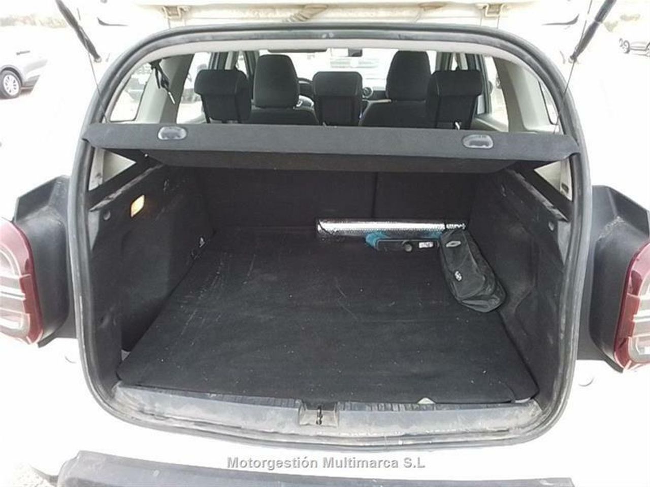 Dacia Duster Comfort Blue dCi 85kW (115CV) 4X4 - foto 8