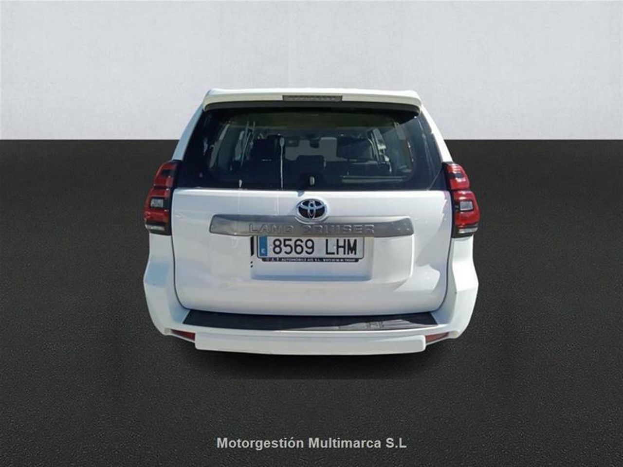 Toyota Land Cruiser 2.8 D-4D GX - foto 5