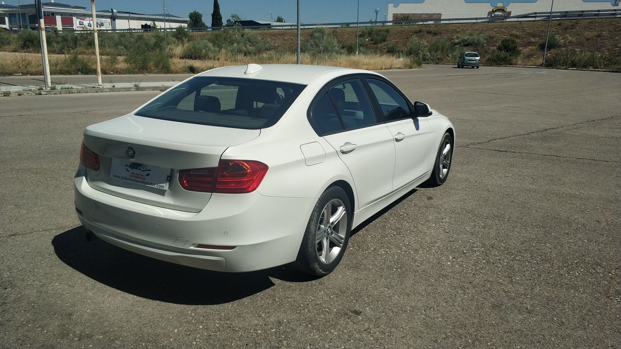 bmw serie 3 2013 / foto grande (2)