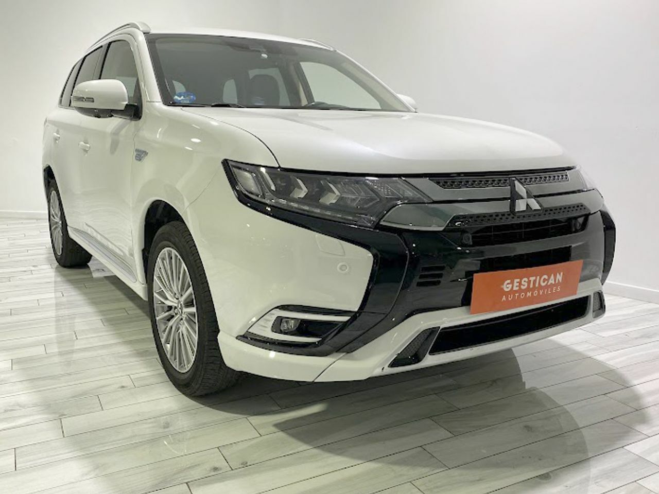 mitsubishi outlander 2020 / foto grande (2)