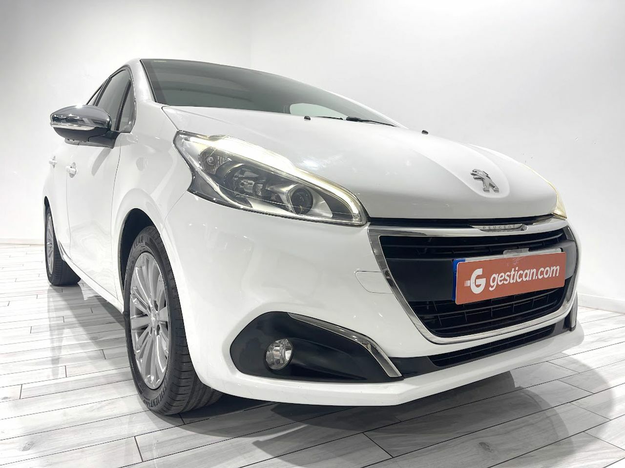 peugeot 208 2018 / foto grande (3)