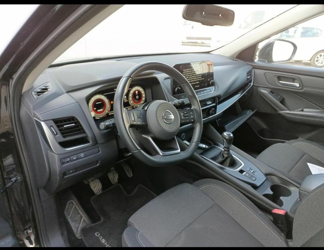nissan qashqai 2022 / foto grande (3)
